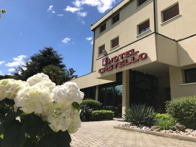 Hotel Castello Artemide Congressi คาสเทลซานเปียโตรแตร์เม ภายนอก รูปภาพ